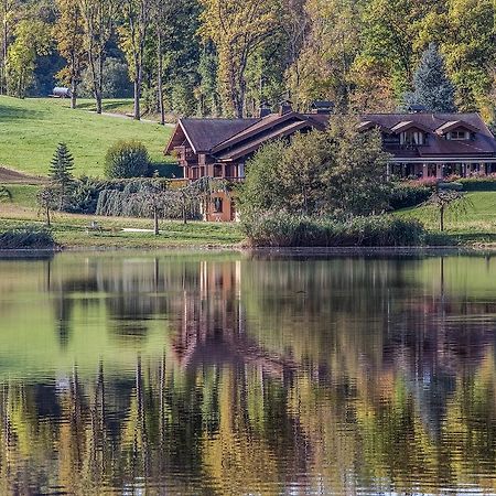 L'Ancolie "Chalet Du Lac" Hotell Cruseilles Eksteriør bilde